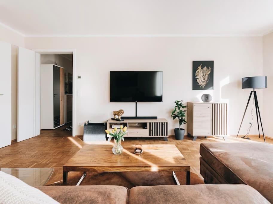 Stilvolles Apartment In Dresden Bagian luar foto