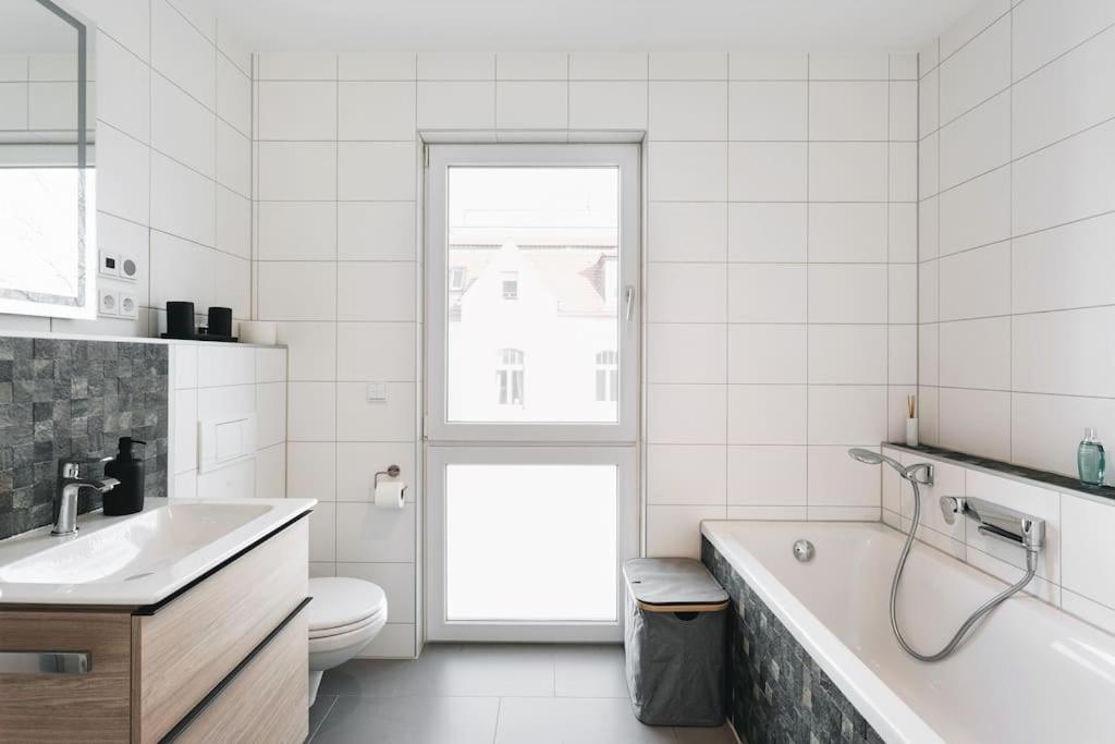 Stilvolles Apartment In Dresden Bagian luar foto